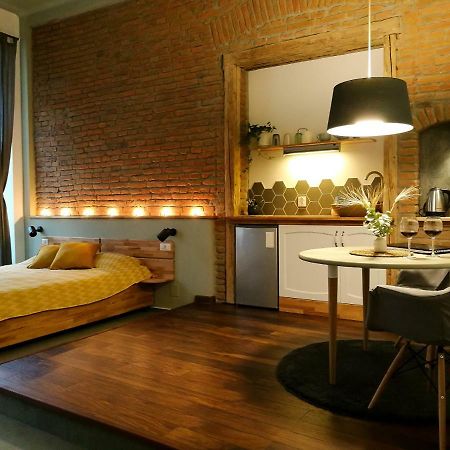 Zada Studio - Old City Center Brasov Luaran gambar