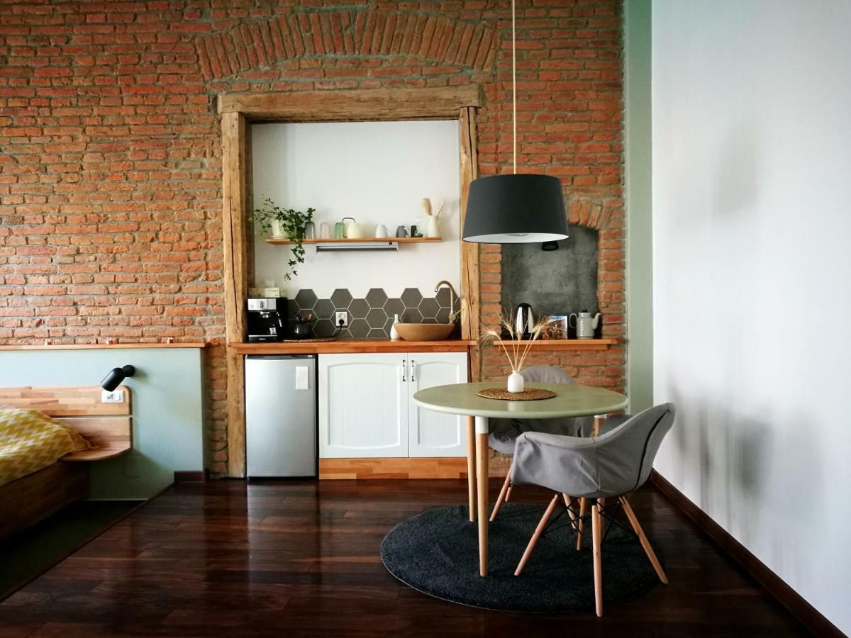 Zada Studio - Old City Center Brasov Luaran gambar